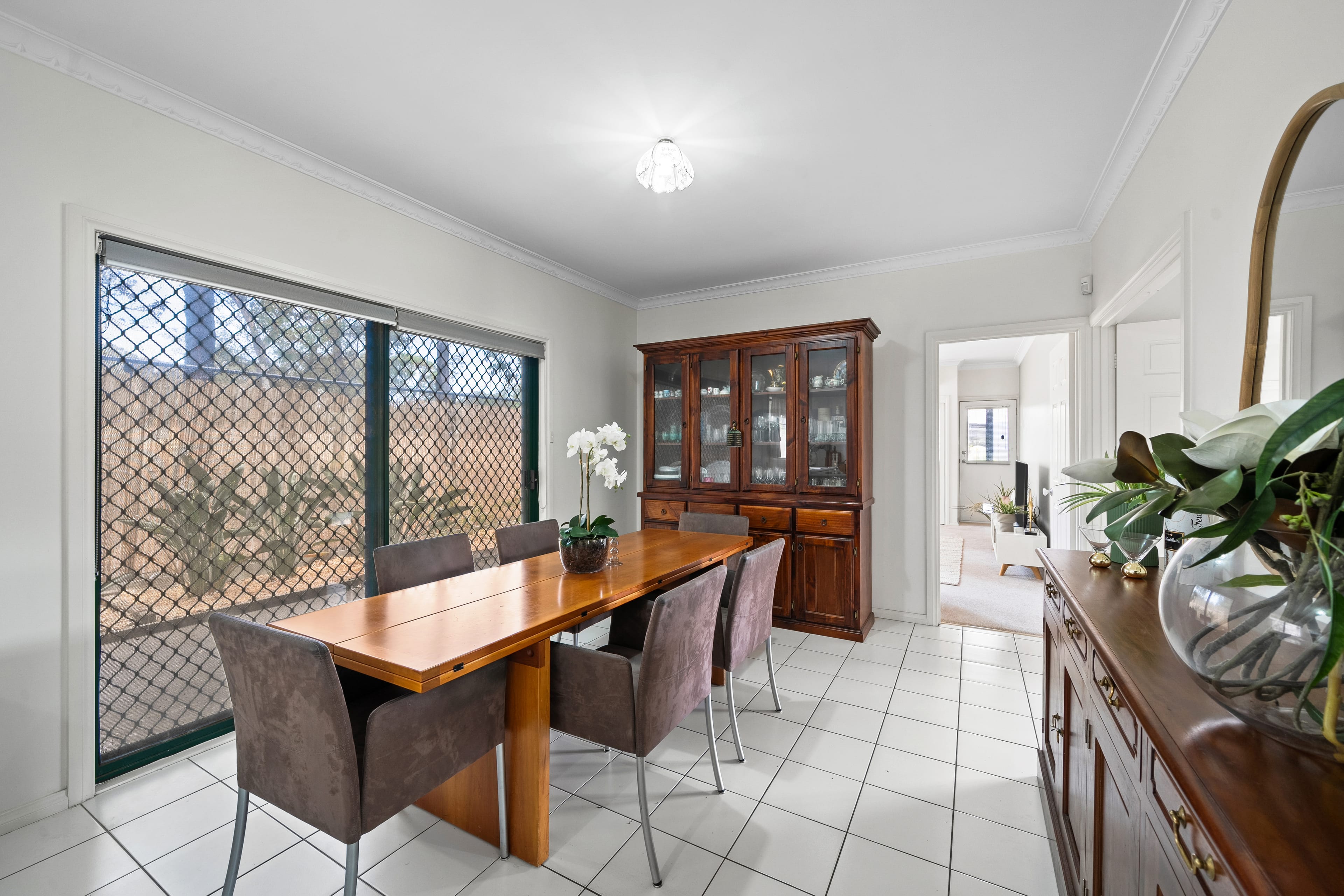 8 Cassinia Close, Knoxfield — listing photograph 11