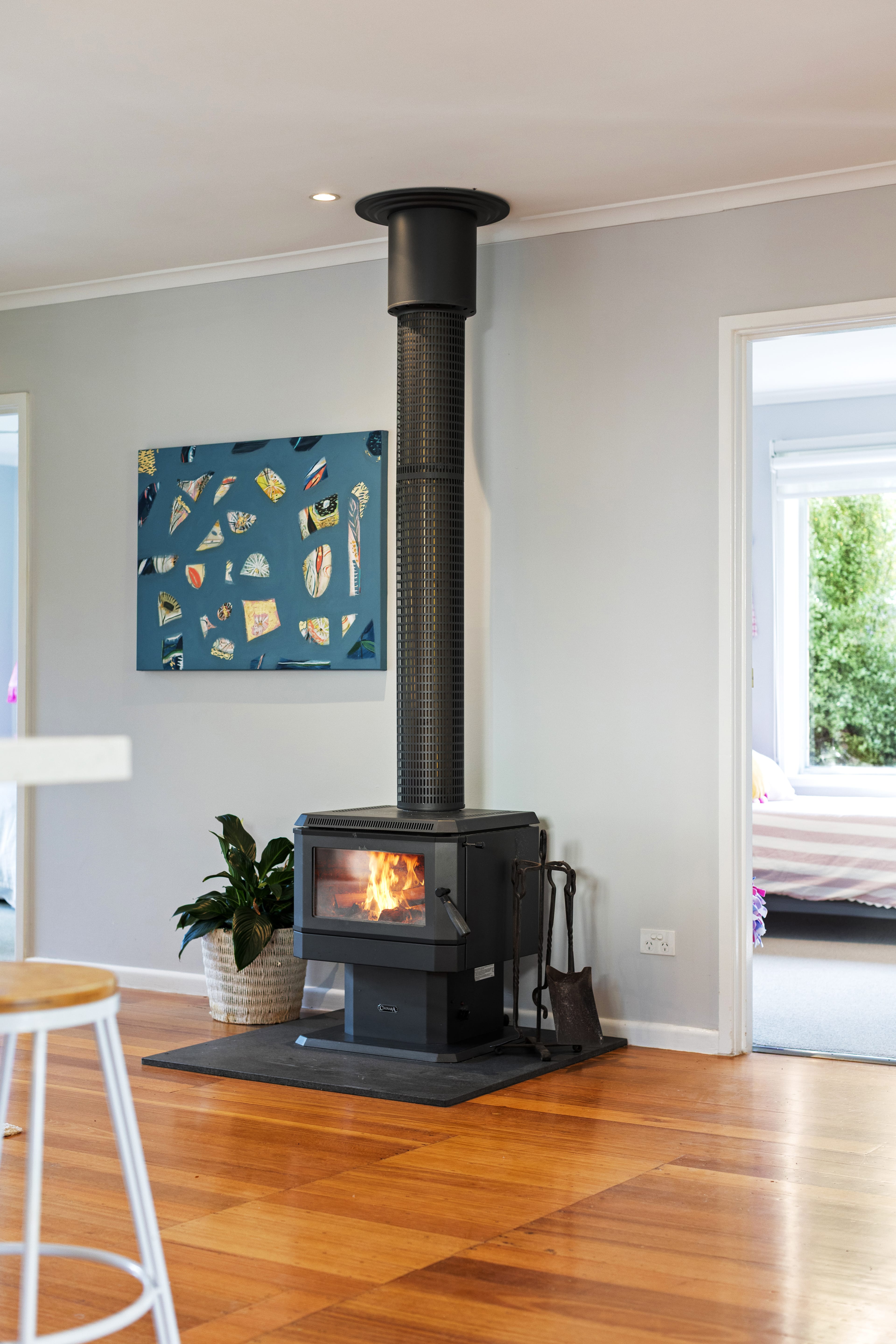 6 Beilby Close, Upper Ferntree Gully — listing photograph 6