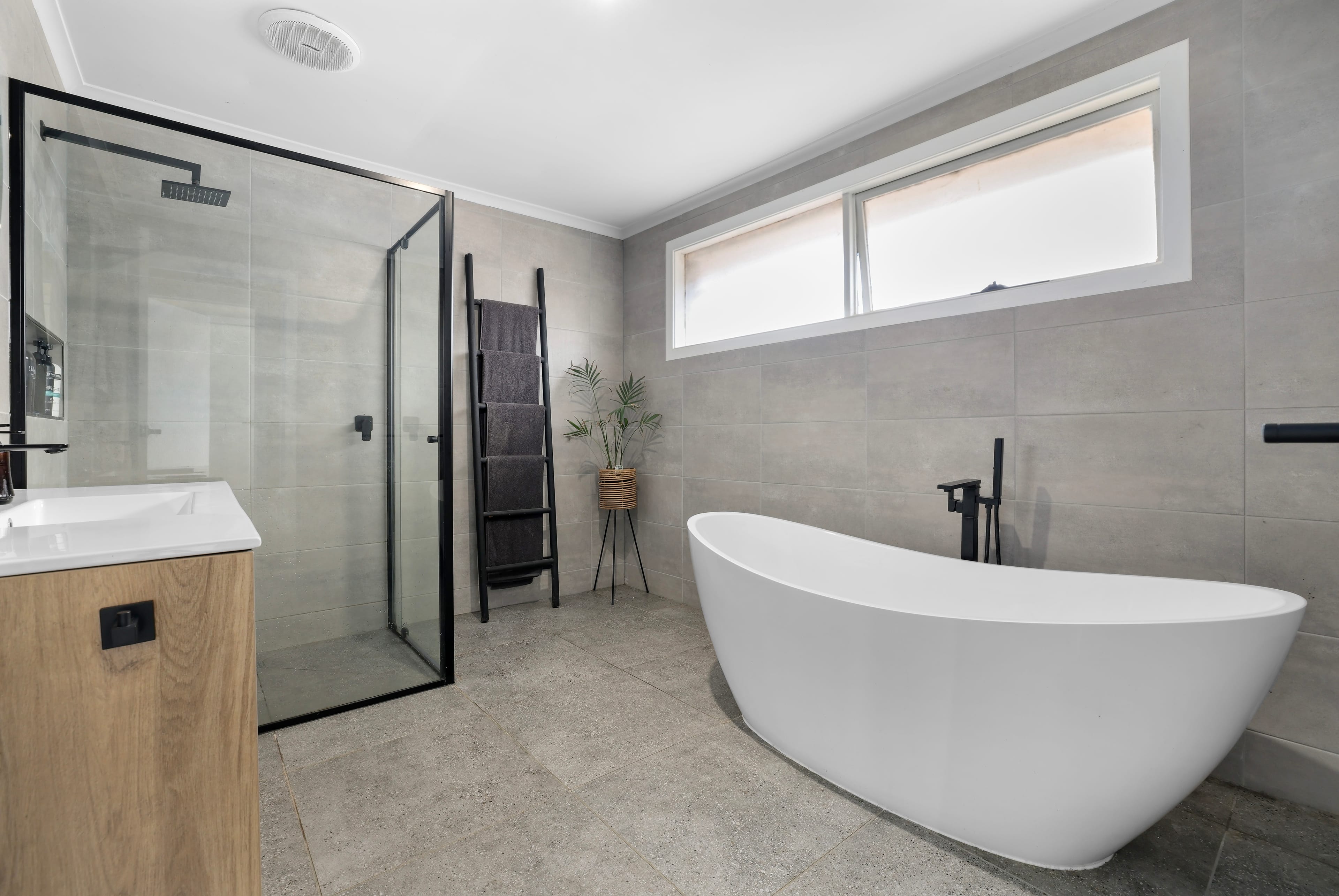 56 Borg Crescent, Scoresby — listing photograph 7