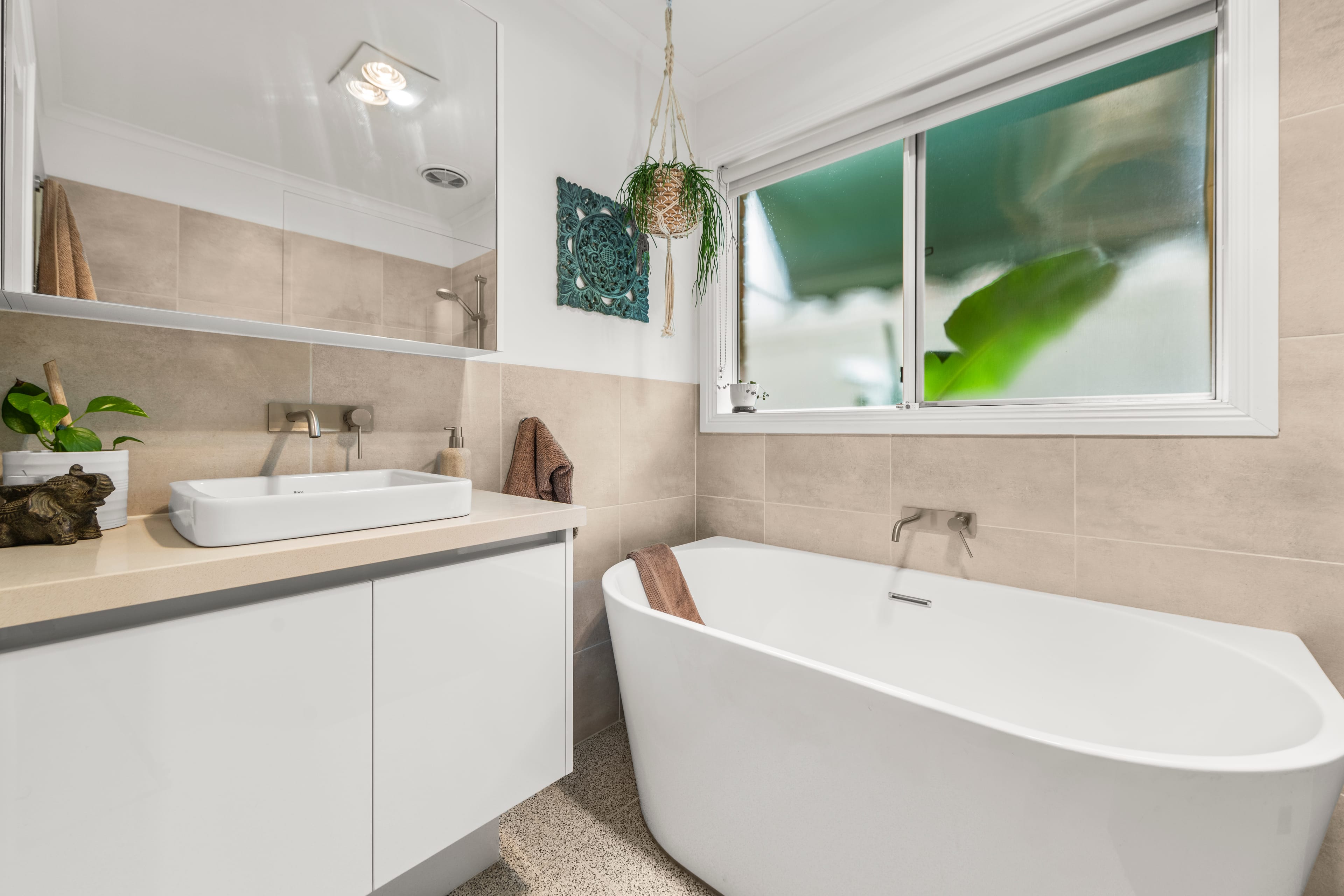 38 Forest Oak Drive, Upper Ferntree Gully — listing photograph 11
