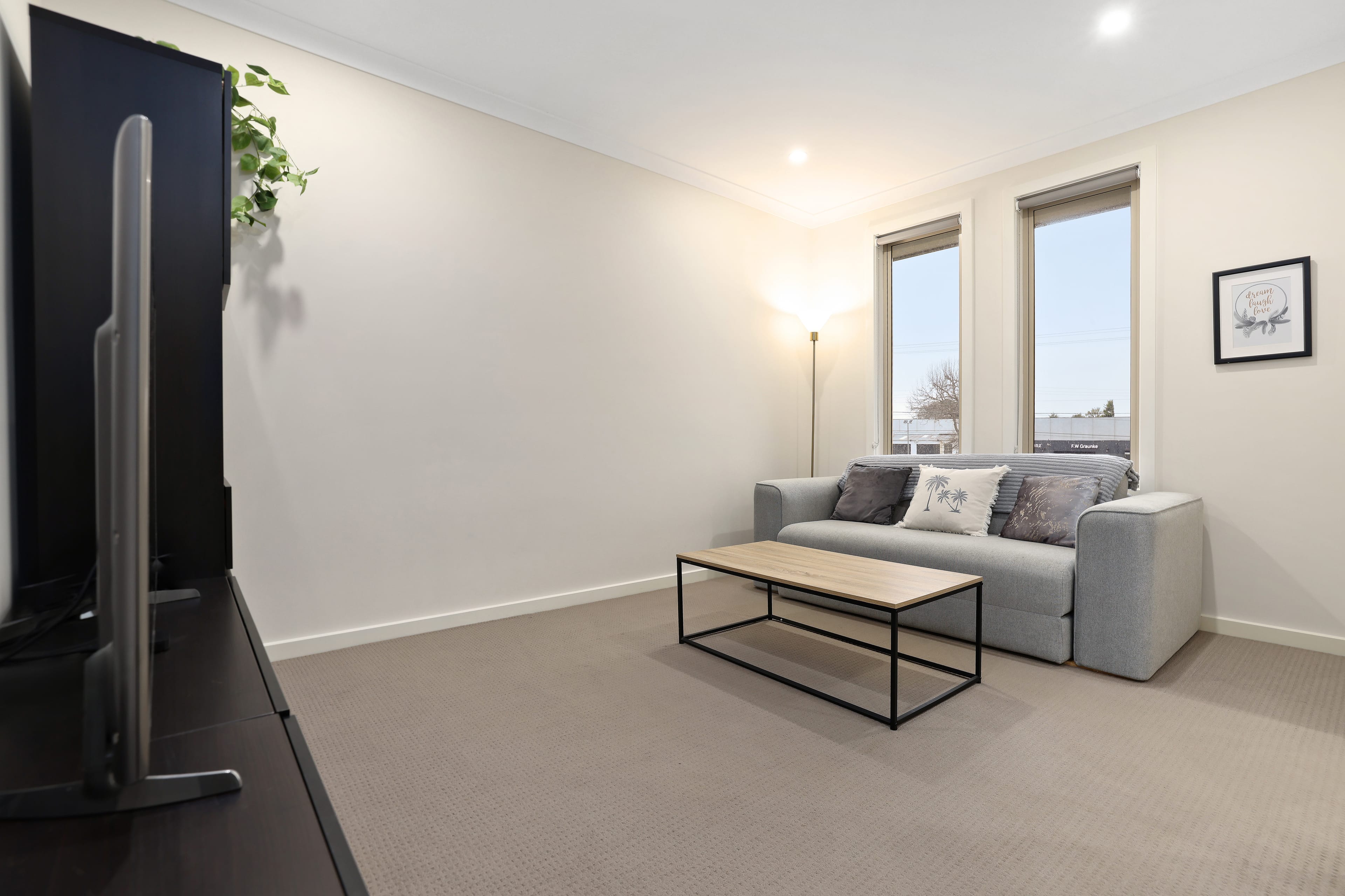 749 Burwood Highway, Ferntree Gully — listing photograph 12