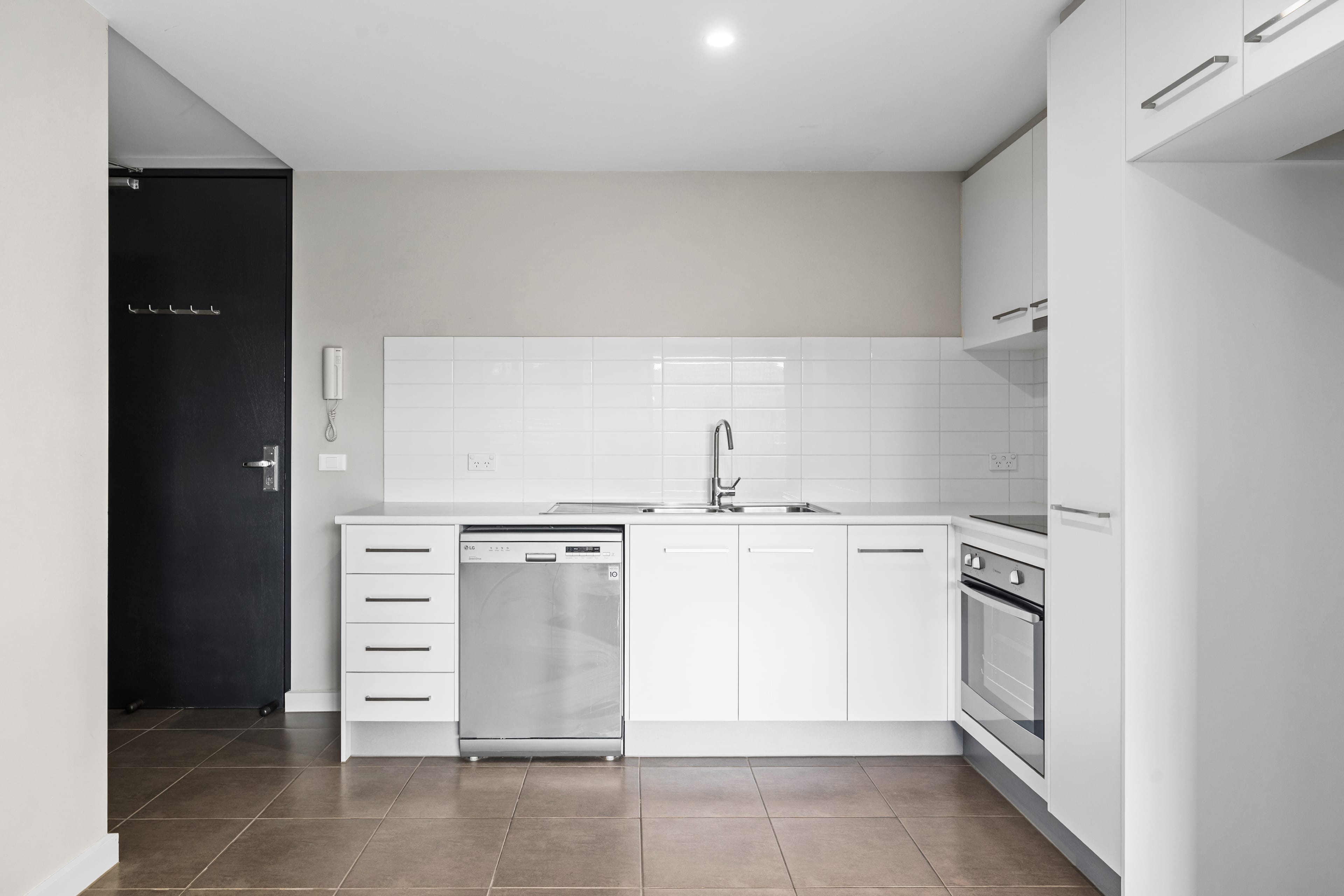 102/6 Sundew Avenue, Boronia — listing photograph 6