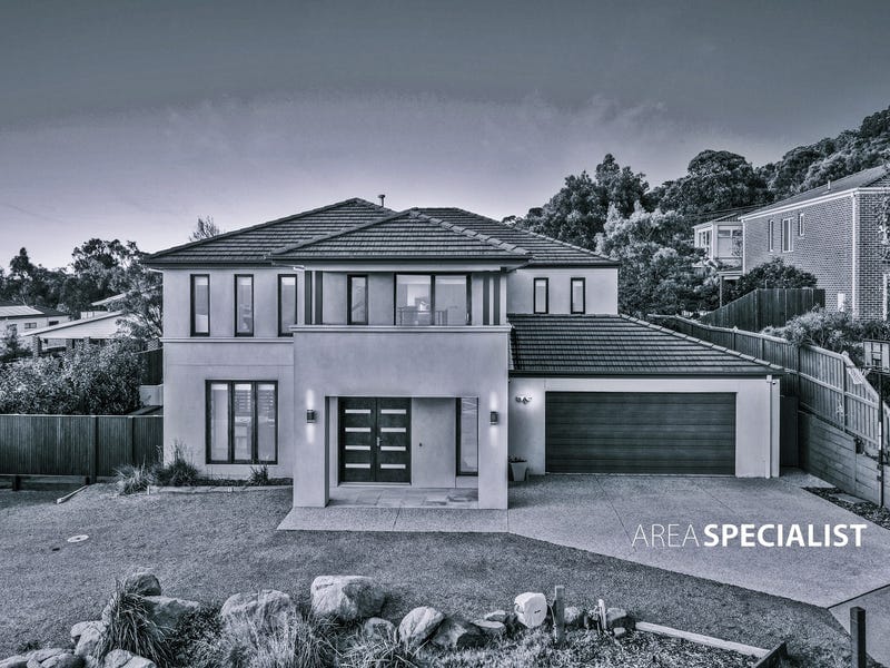 7 Beech Close, Ferntree Gully — listing photograph 1