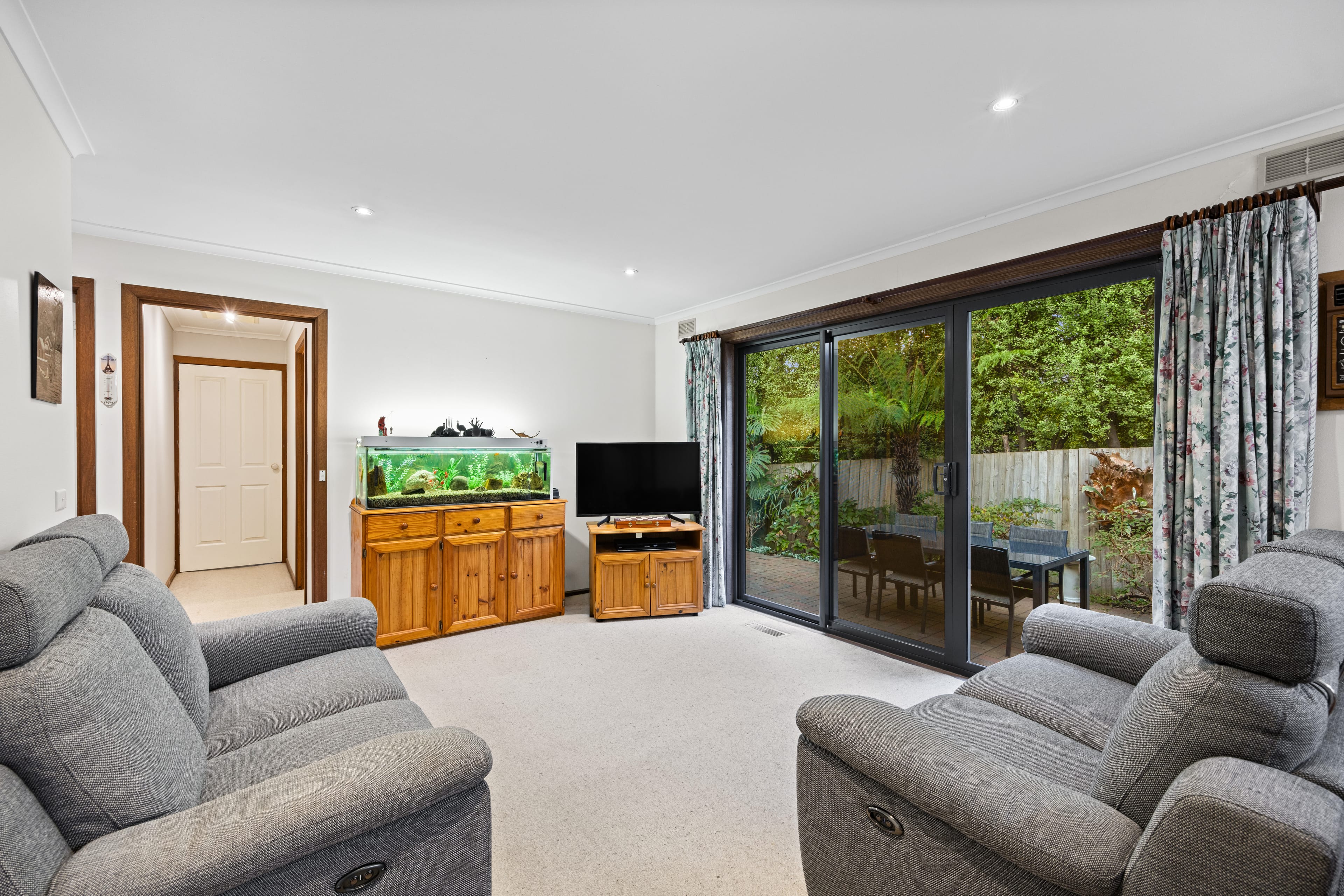 13 Catesby Court, Boronia — listing photograph 12