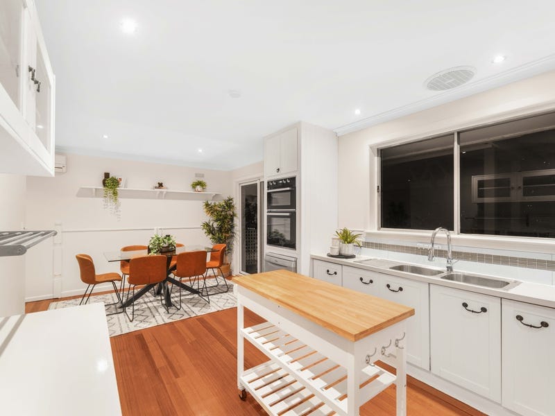 11 Dinsdale Road, Boronia — listing photograph 6