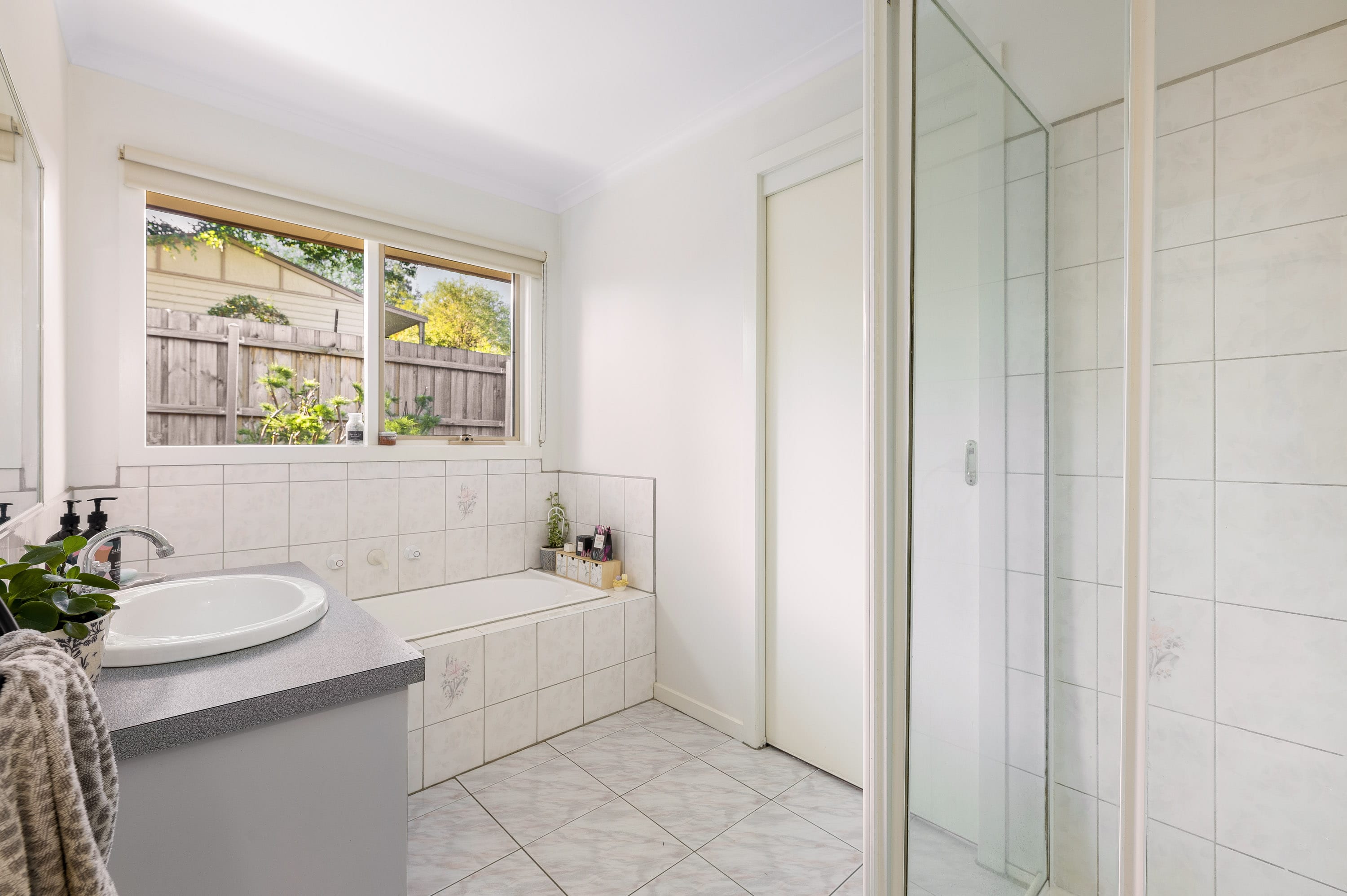 2/5 Nelson Street, Ferntree Gully — listing photograph 9