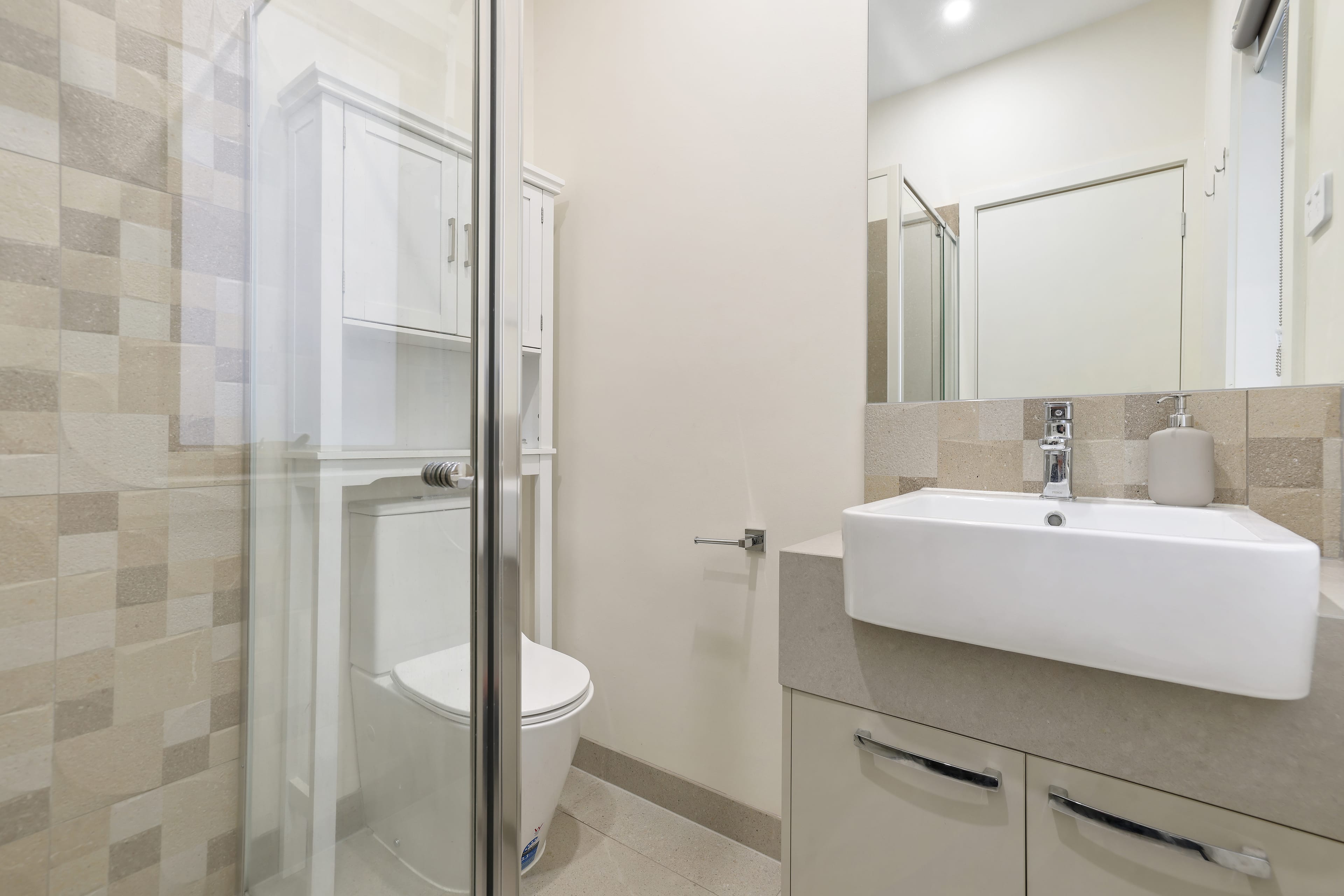 749 Burwood Highway, Ferntree Gully — listing photograph 7