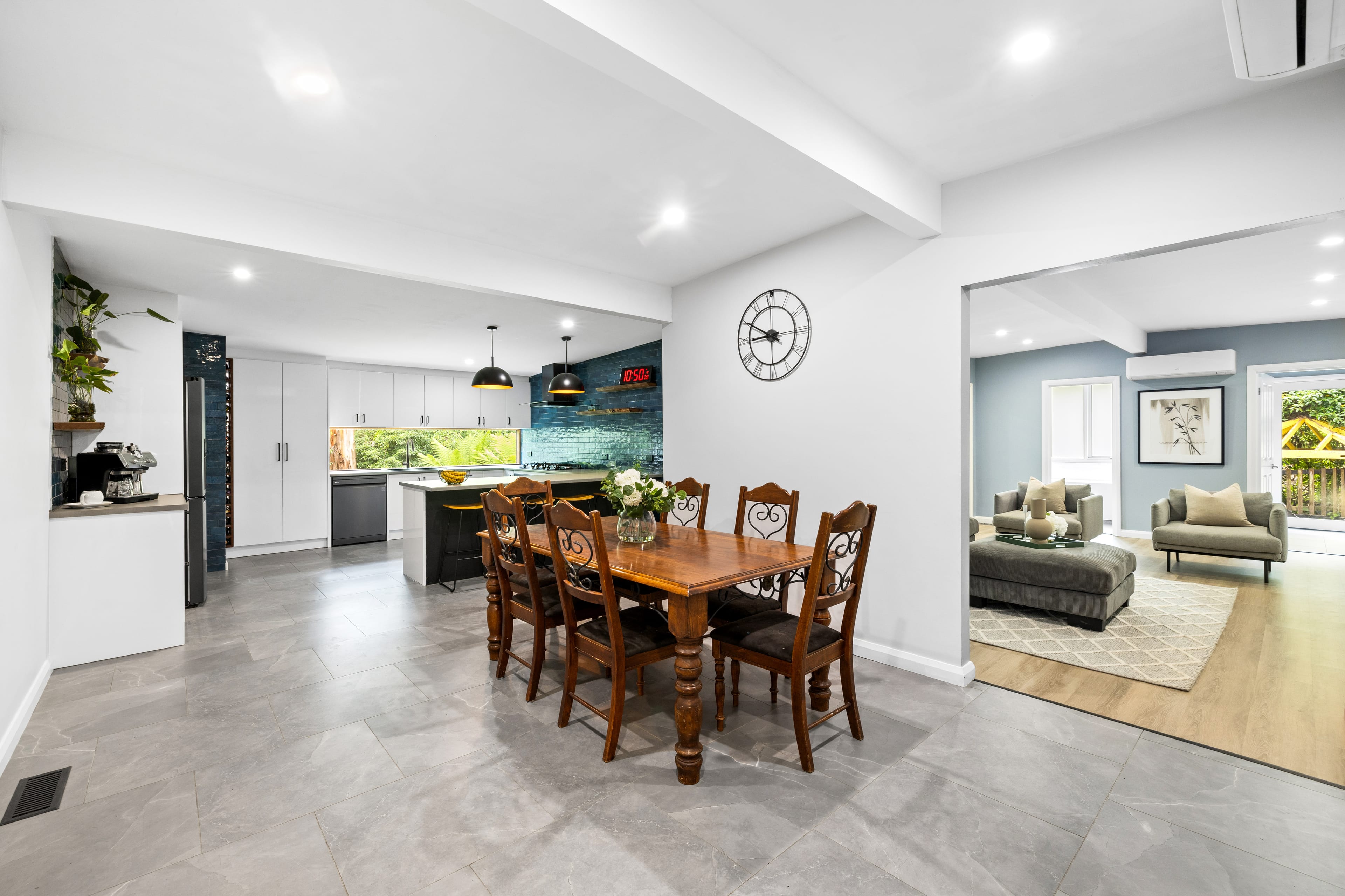 61 Claremont Avenue, The Basin — listing photograph 2