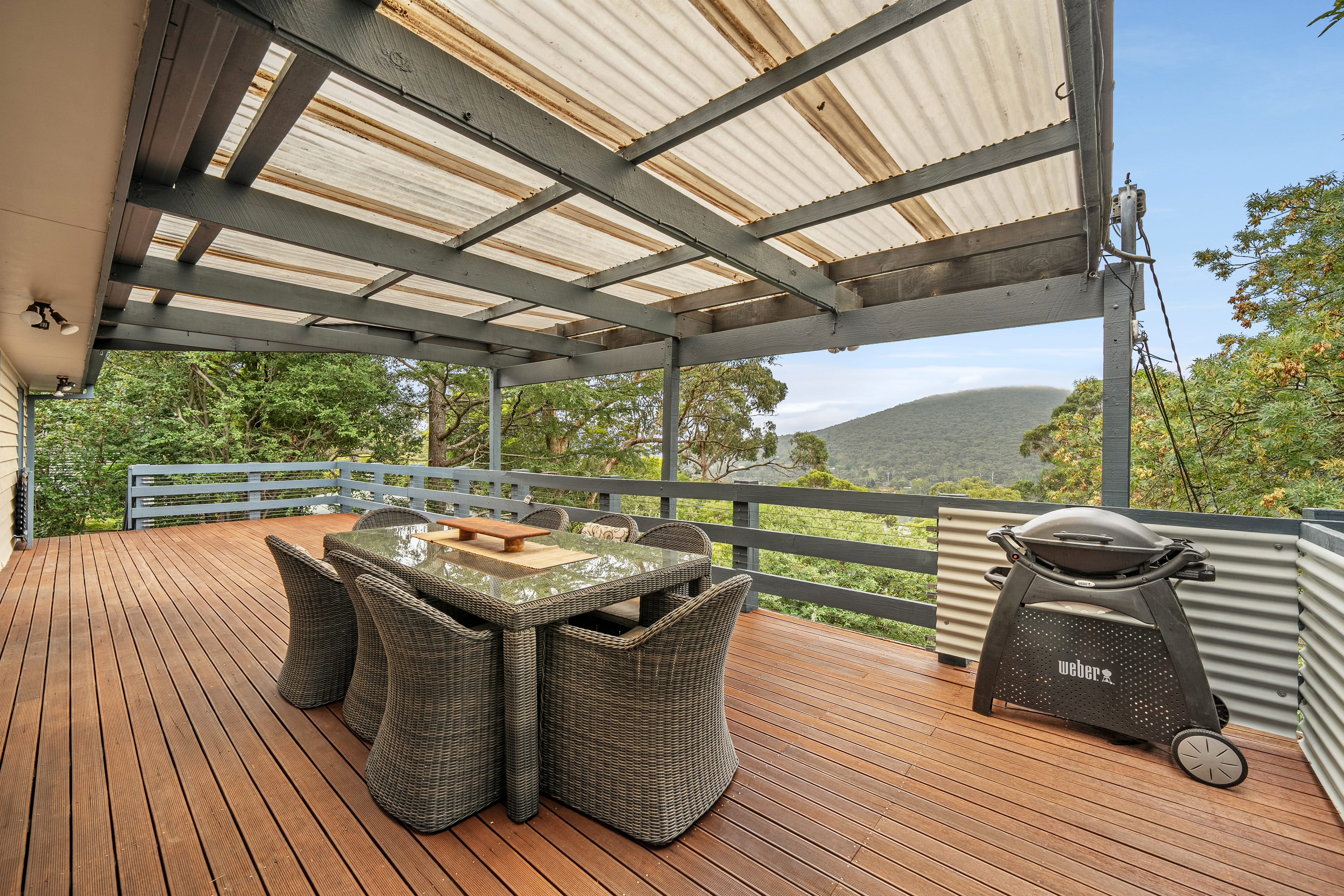 14 Forest View Lane, Upper Ferntree Gully — listing photograph 6
