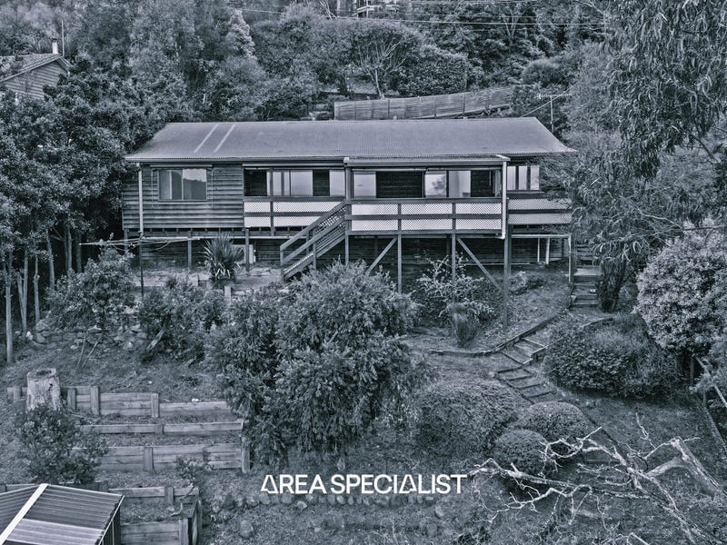 17 Jones Avenue, Upper Ferntree Gully — listing photograph 1