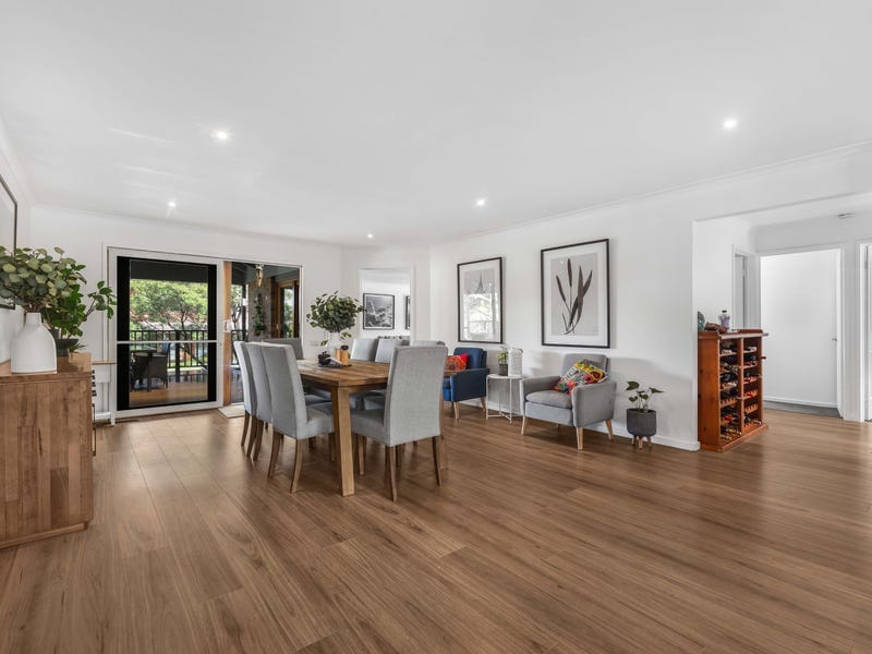 8 Avonwood Close, Wantirna South — listing photograph 5